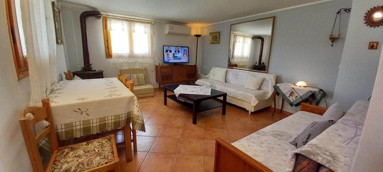 Apartament Porto Vito Aigosthena Zewnętrze zdjęcie